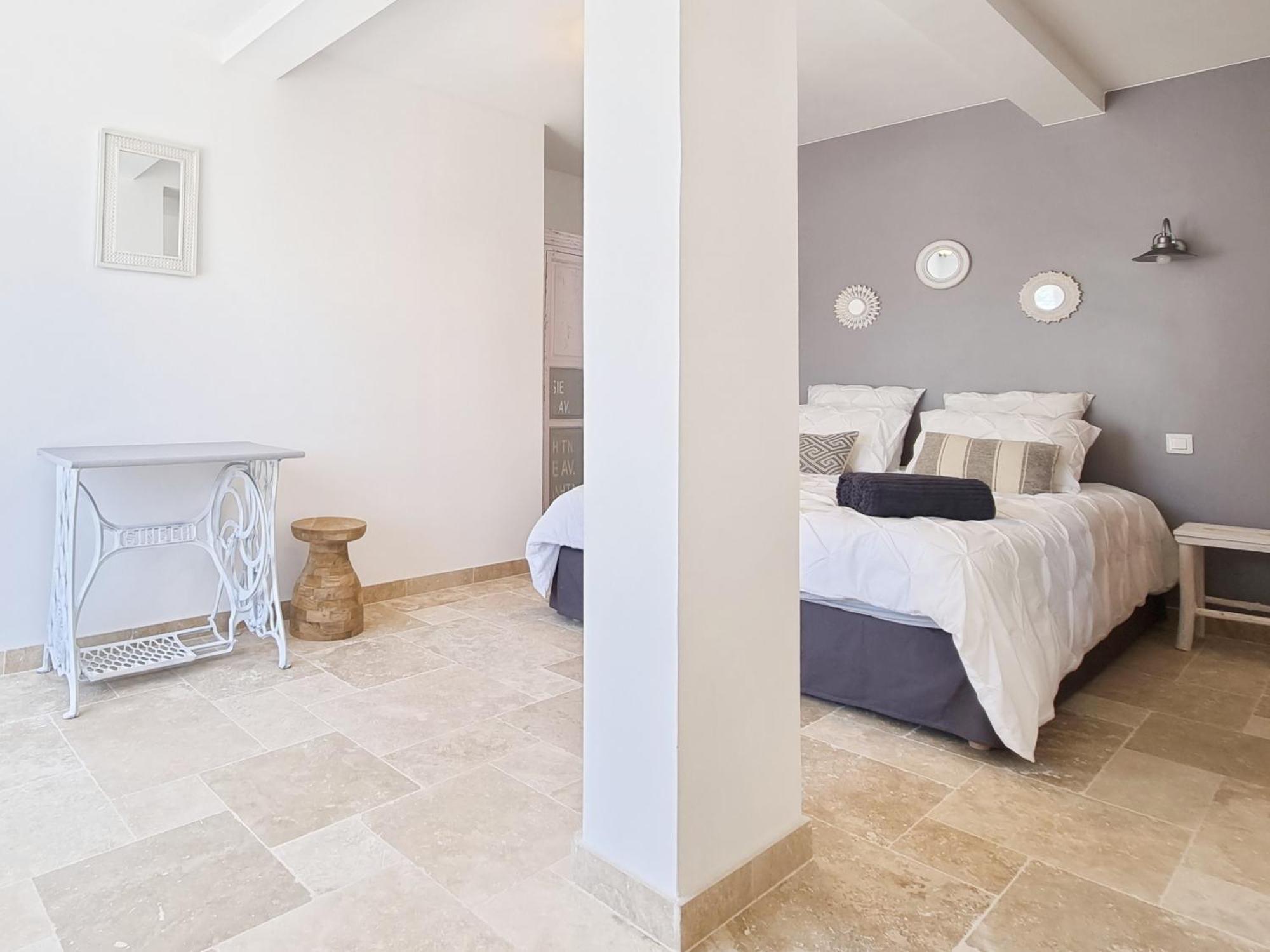 Cosy En Provence - Piscine Chauffee De Mai A Septembre Bed and Breakfast Pernes-les-Fontaines Δωμάτιο φωτογραφία